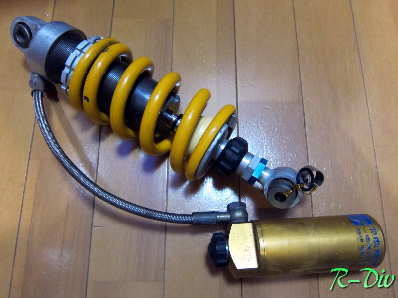babanashoxから届いた箱