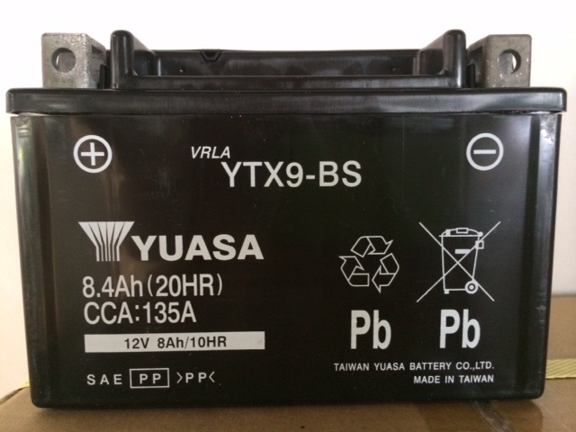 YUASA YTX9-BS