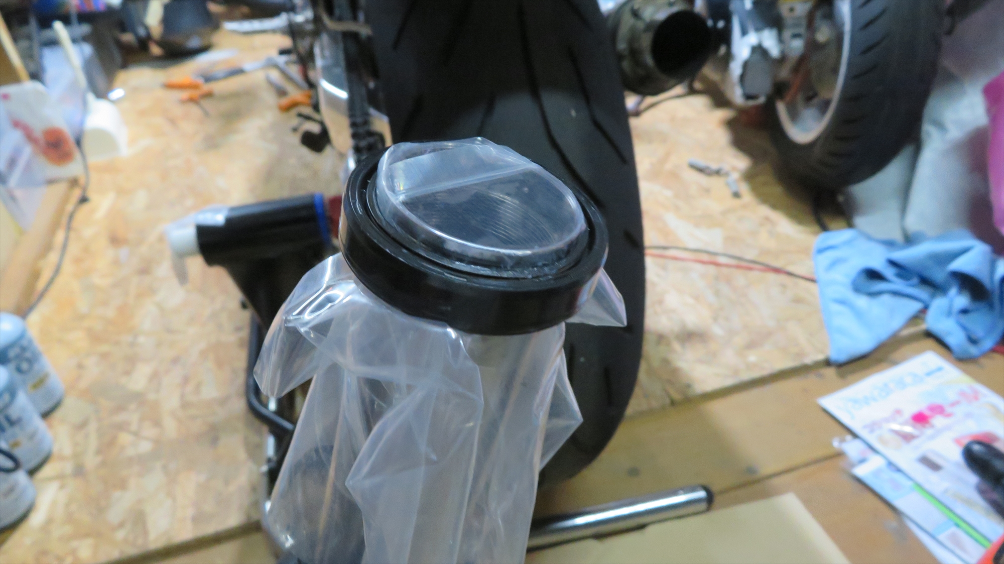 BROSに付いたHONDA CB400SF V-TEC フロントフォーク
