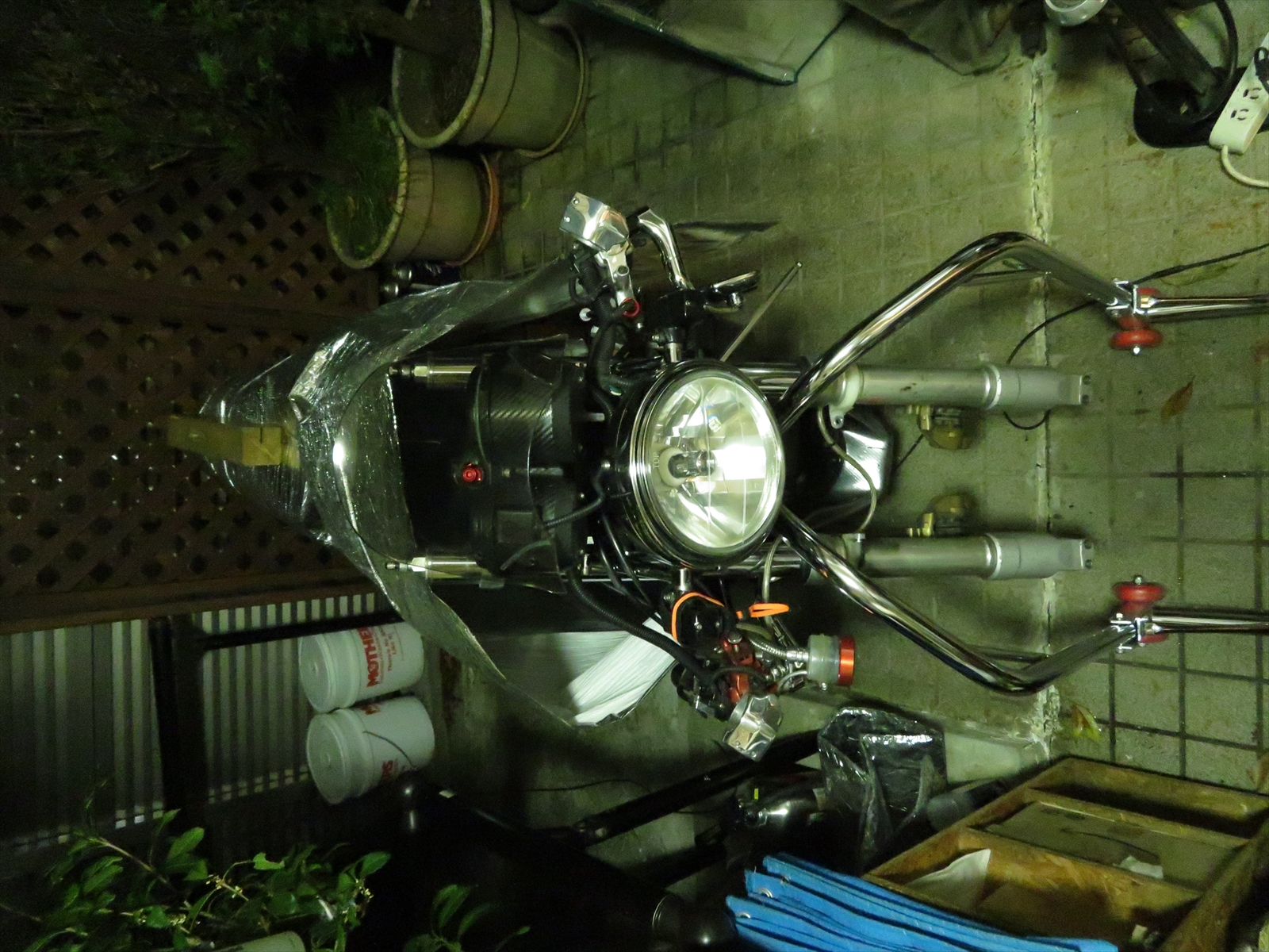 BROSに付いたHONDA CB400SF V-TEC フロントフォーク