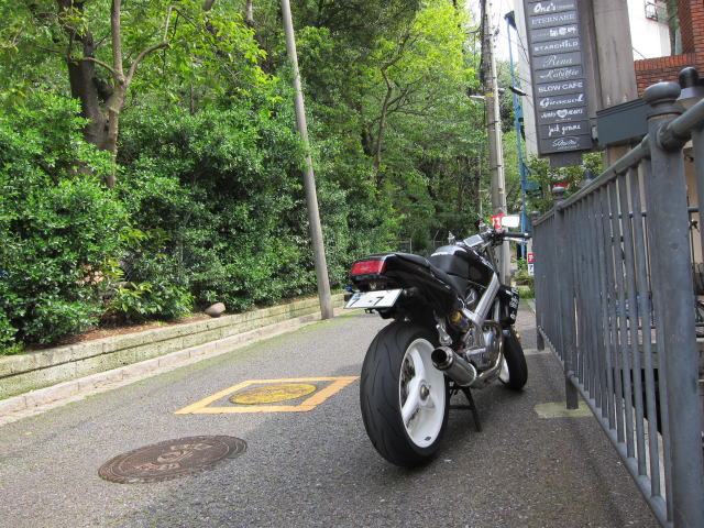 neo-BROS@横浜元町