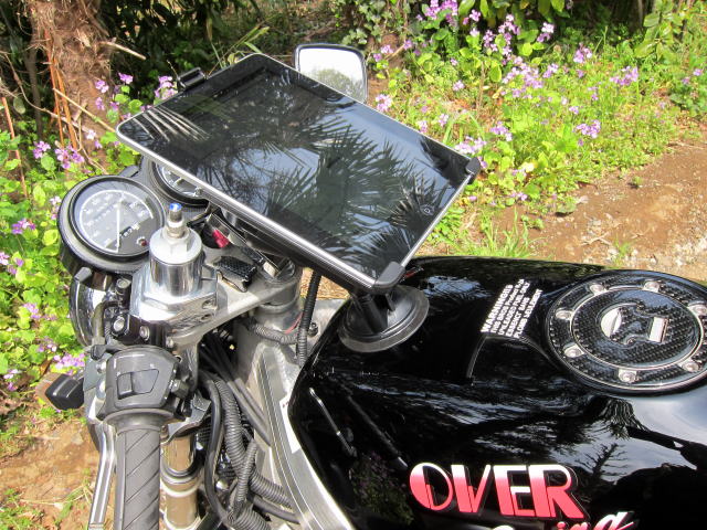 バイクにiPad 取り付け